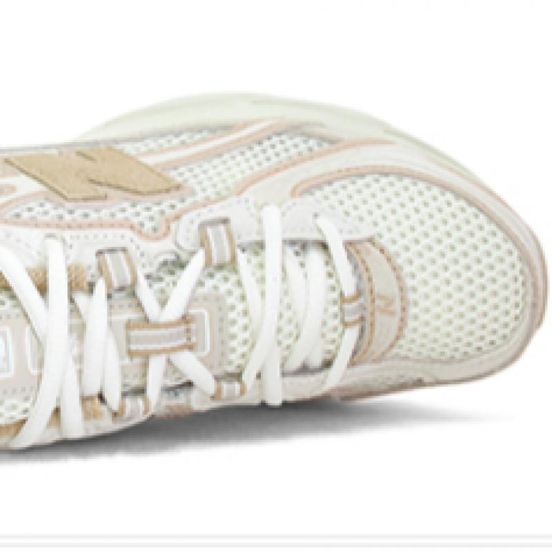 New Balance 740 Lifestyle Beige U740in2