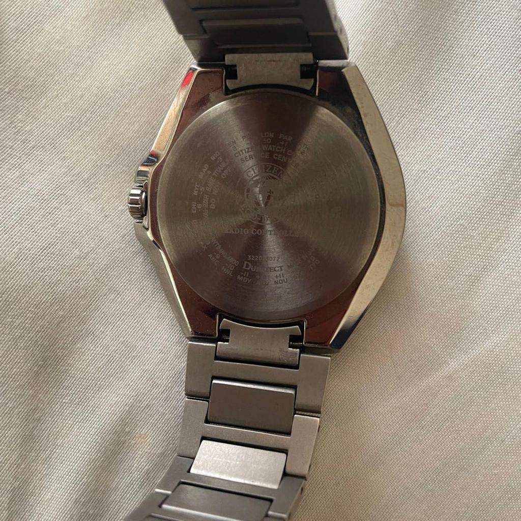 Used CITIZEN Citizen watch H410-T003826 black dial