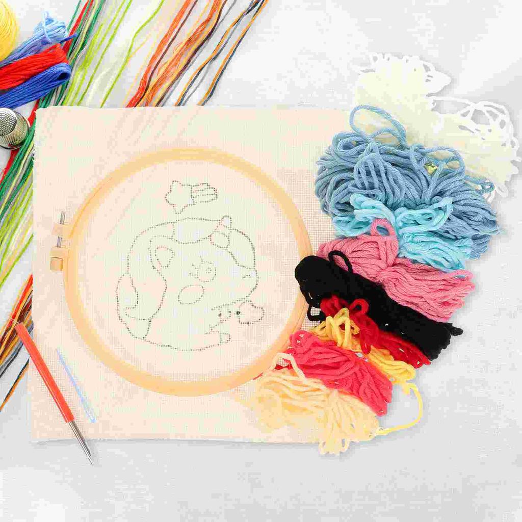 1 set of Embroidery Kit for Beginners Embroidery Hoops Embroidery Accessories