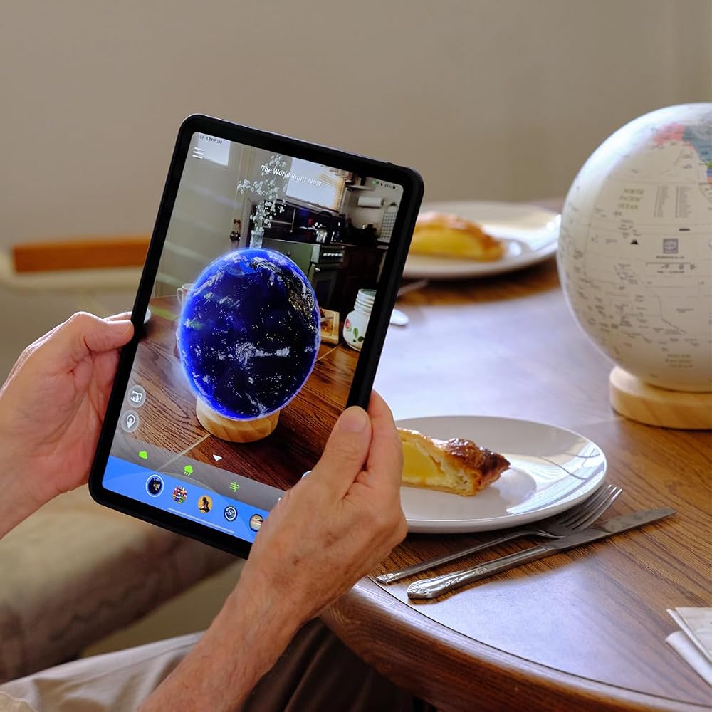 Hobonichi Earth Ball Journey: A full-fledged globe-type Earth Ball with the countries of the world