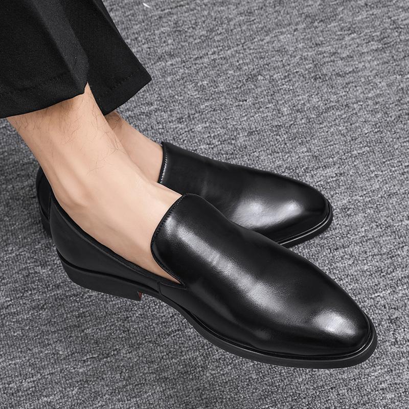 

Модные деловые формальные кожаные слипоны Мужские повседневные мокасины Черные туфли Оксфорды Модные туфли с острым носком для офиса 38 чёрный
