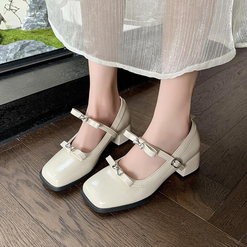 New Square Head Single Shoes Women's Thick Heel One-word Buckle Light Mouth Bow Small Leather Shoes Niche