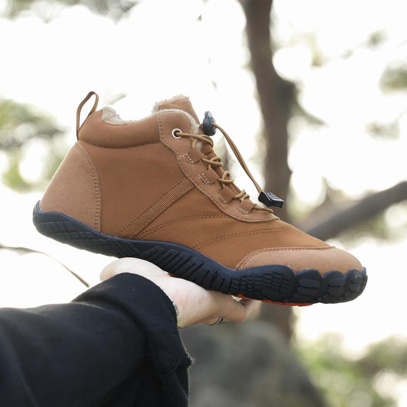 New Outdoor Sports Comfortable and Warm, Piled and Thickened Five-finger Cotton Shoes, Couple Hiking Mid-tube Cotton Boots