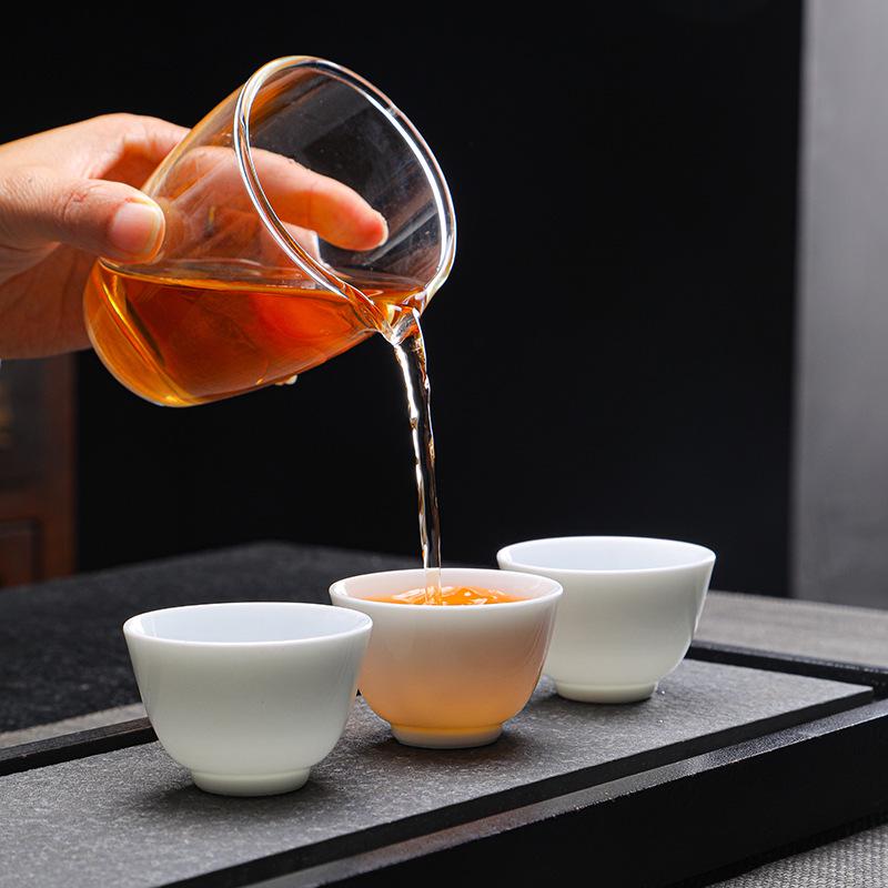 Gongfu Style High-White Porcelain Conical Tea Tasting Cup