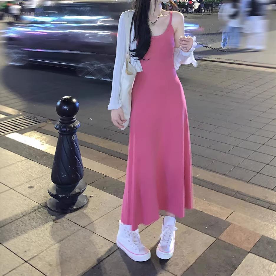 French Sexy Slim Fit and Thin Solid Color Suspender Dress, New Temperament Vacation A-shaped Dress, Versatile Long Dress
