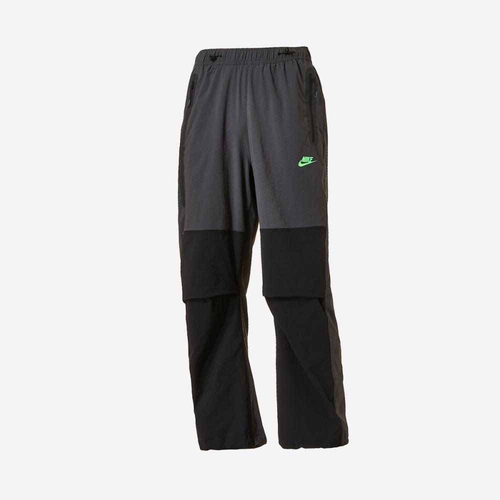 

Nike Man Nike Tech Woven Open Hem Pants Hm7159 060 75