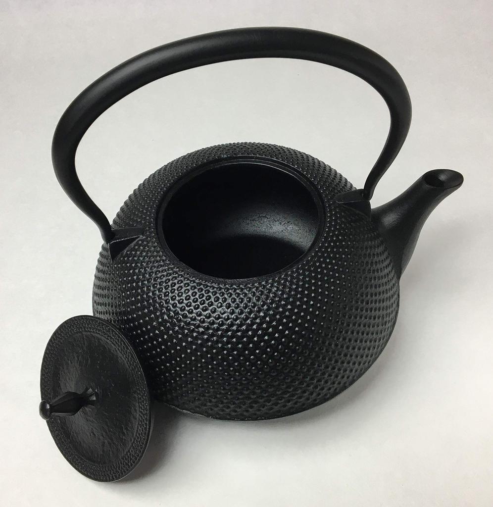 Tonami Shoten Nambu Iron Kettle, Flat, Arare, IH Compatible (Black), 1.5L, 1999-11