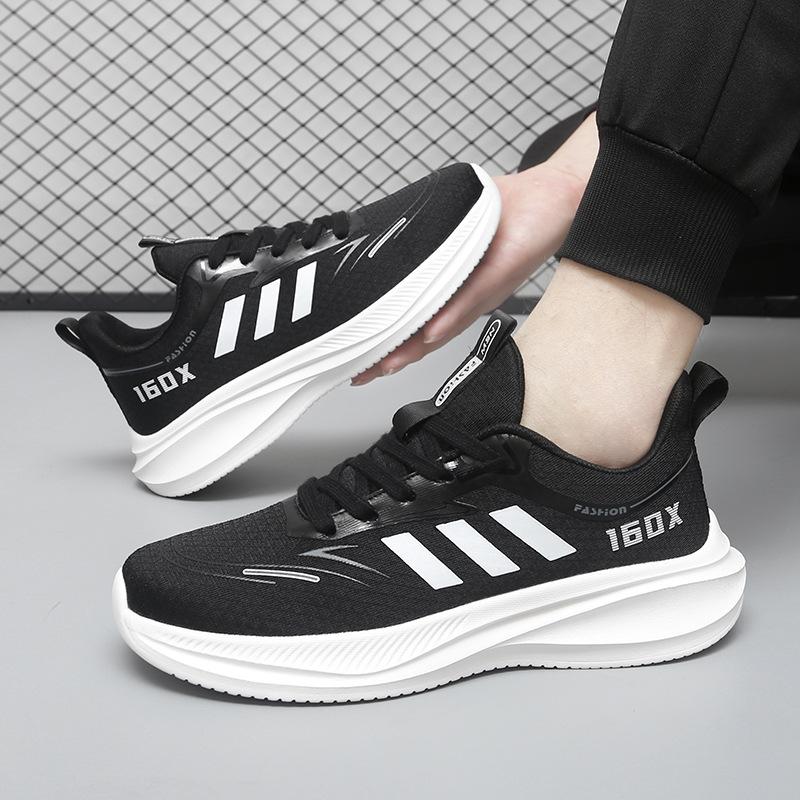 Summer ultra-light breathable men's shoes high-quality mesh sports shoes casual running shoes outdoor non-slip white mesh shoes