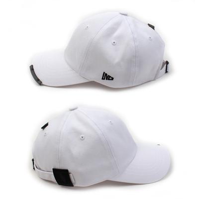 Yunibeosyeolkemiseuteuli Bk Bar White Low Ballcap