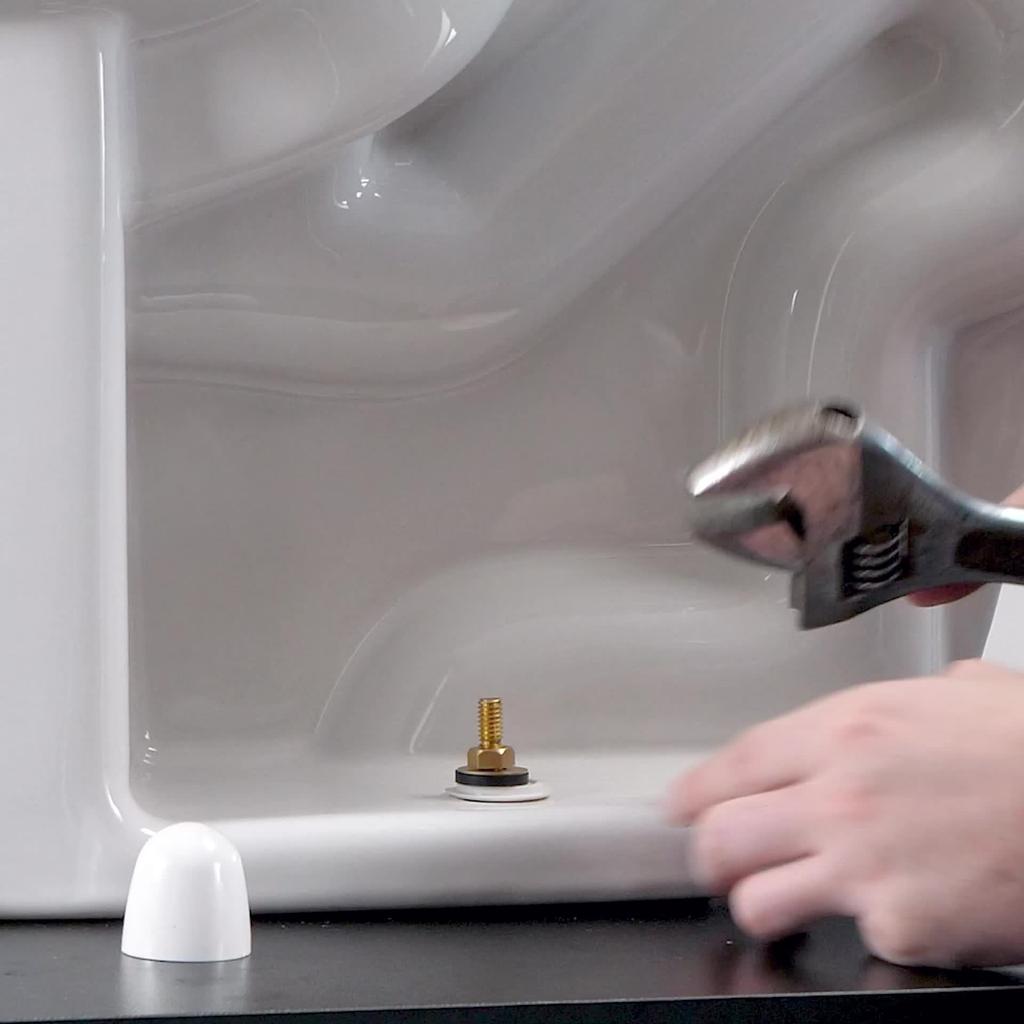 4pcs Universal Toilet Bolt Covers, Round Plastic Push-in Toilet Bolt Covers With Extra Washers, Easy To Install, 1.44 Inches Height