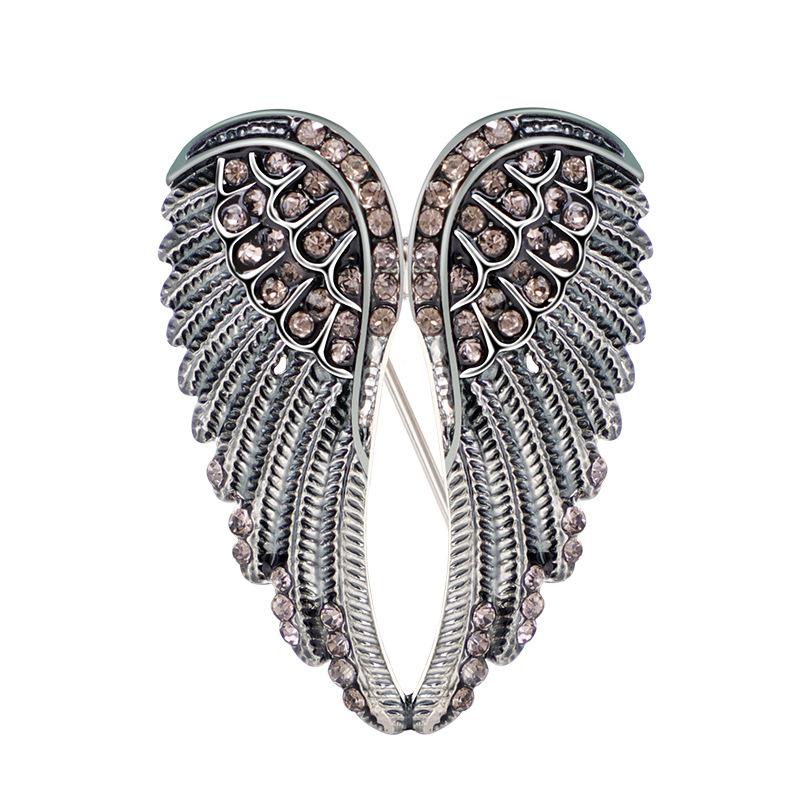 Creative Vintage Wings Crsytal Brooch Pin For Women Men Fashion Trendy Metal Badges Unisex Casual Party Banquet Brooches Jewelry
