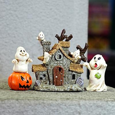 Halloweenská pryskyřičná ozdoba Strašidelný strašidelný dům Hrob Strom Démon Kořen Náhrobní kámen Socha s LED světlem Kreslená dýně Duch Figurka Ozdoba