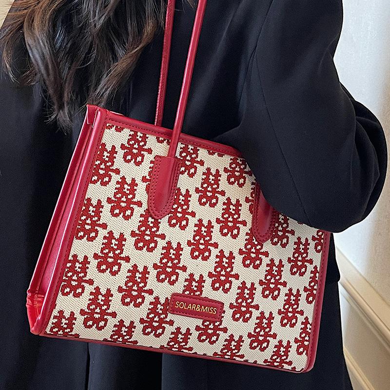 Red High-value Fashion Festive Tote Bag Women's New Bridesmaid Bag Niche Festive Simple Shoulder Bag Women