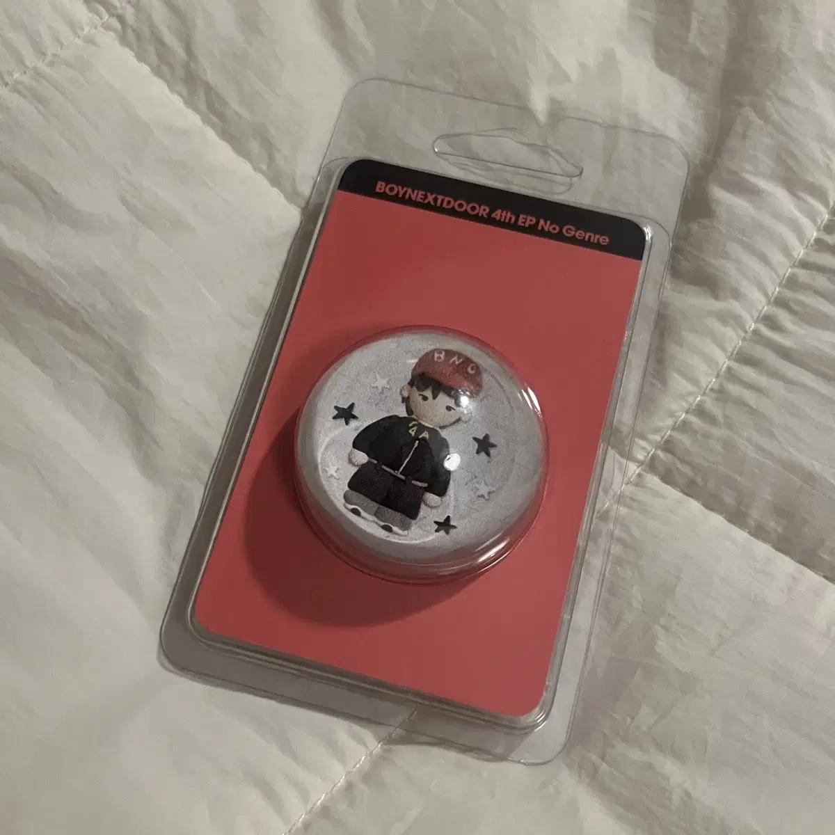 

Boynextdoor Sungho No Genre Popup Store Acrylic Grip Talk Resin Unopened