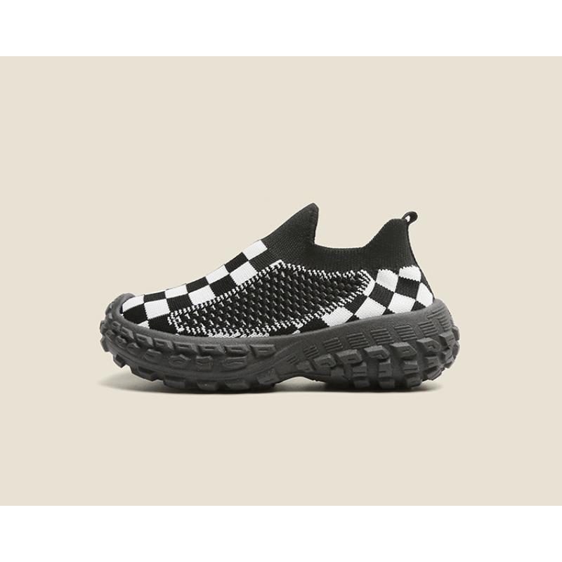 Kids Breathable Flyknit Soft Soled Casual Sports Sneakers For Boys And Girls