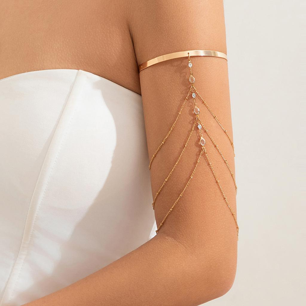 2024 Nytt mode Flerlagers tofsar Armkedja Dam Sexiga Kristallstjärnor Långa Kedjor Armband Kroppssmycken