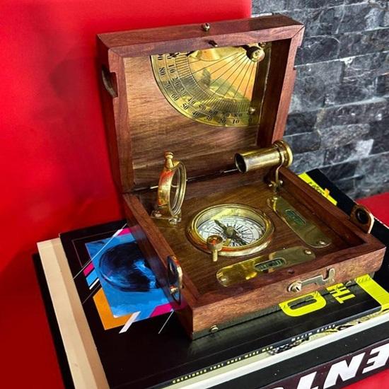 Boussole en Laiton 11 Cm Boîte Décorative en Bois, Maison, Bureau