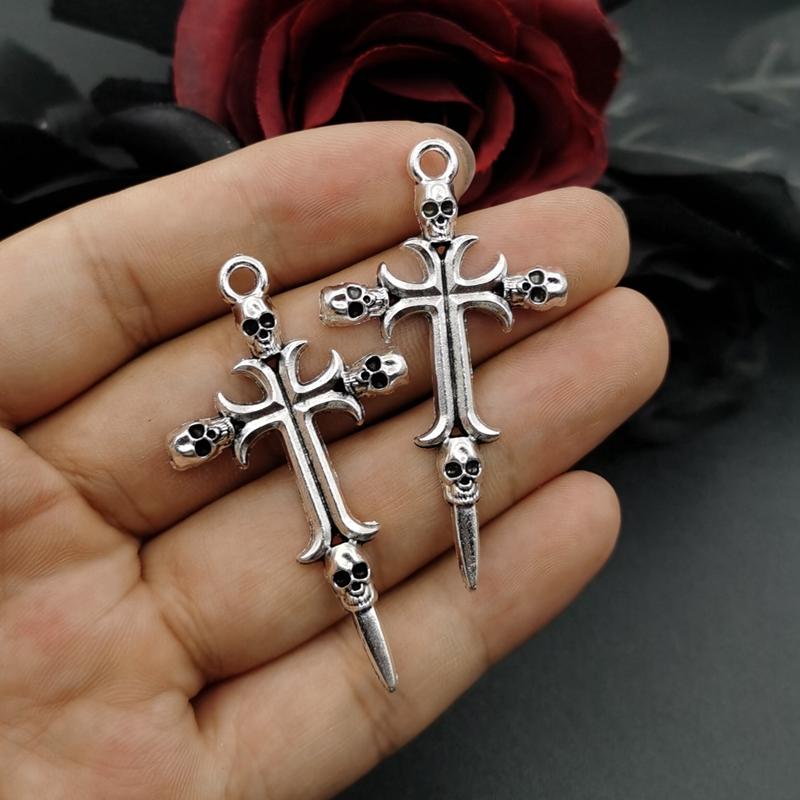 5Pcs Vintage Skeleton Cross Art Charms Punk Skull Skeleton Vampire Charm Halloween Pendant DIY Handcrafted Jewelry Accessories