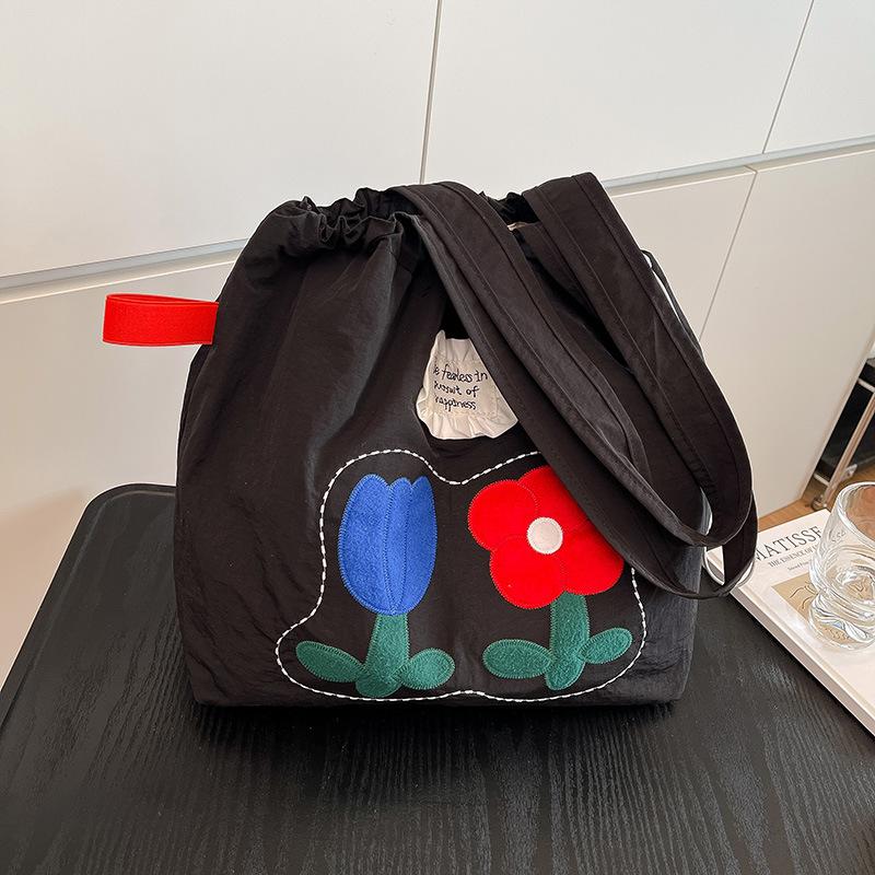 Foreign style texture simple niche design large capacity tote bag 2025 summer new fashion women's shoulder bag