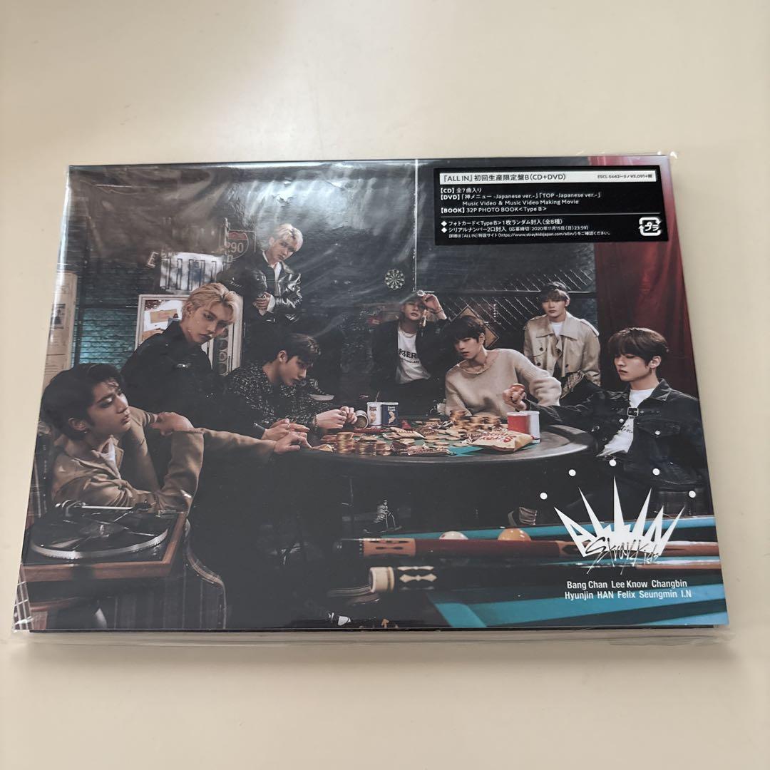 

[USED] StrayKids ALLIN