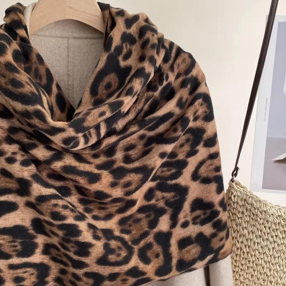 Windproof Leopard Scarf Thickened Winter Scarf Vintage Style Cashmere Scarf Women