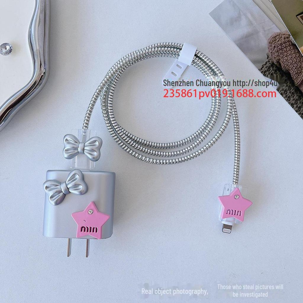 Silver Heart Apple 15 Pro Max Data Cable Protective Cover for iPhone 14 - 20W Fast Charging Soft Shell