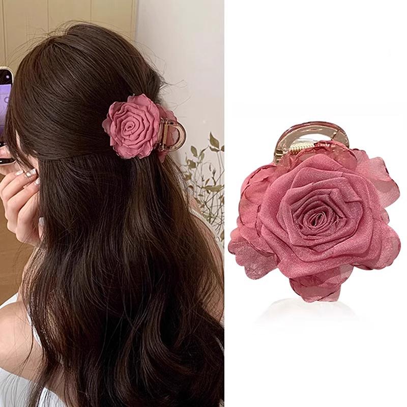 Elegant Rose Flower Hair Claw For Woman Elegant Temperament Shark Clip Sweet Hair Ornament Back Head Floral Hair Clip Hairpin as the picture