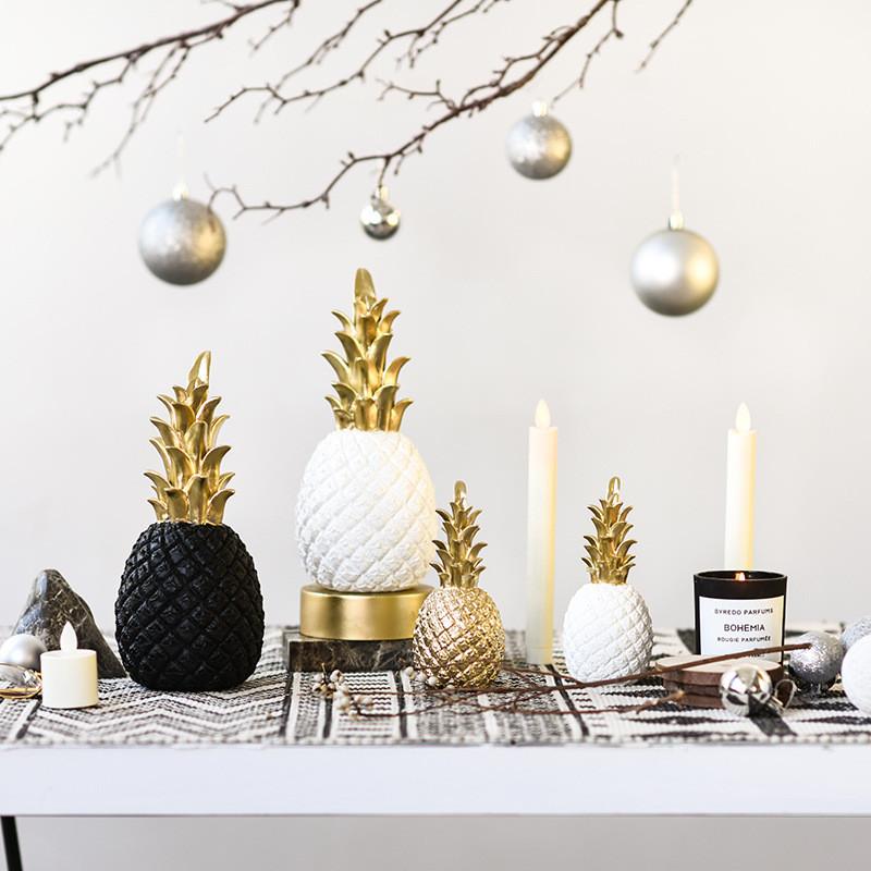 Modern Scandinavian Resin Pineapple Decor For Living Room Cabinet Display