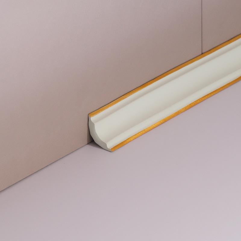 Selbstklebende Eckleiste für Wand- und Deckendekoration