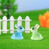 10 Stück Simulation leuchtender Hase bunte umweltfreundliche Kaninchenfigur Mini-Feengarten-Ornamente