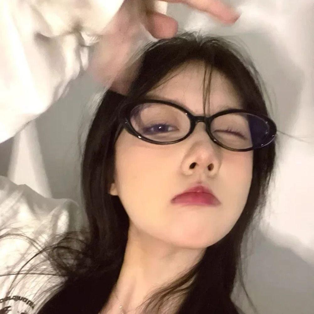 New  Oval Frame Glasses Retro Outdoor Cat Eye Glasses Narrow Spectacles Plain Glasses Anti-Blue Light Eyewears