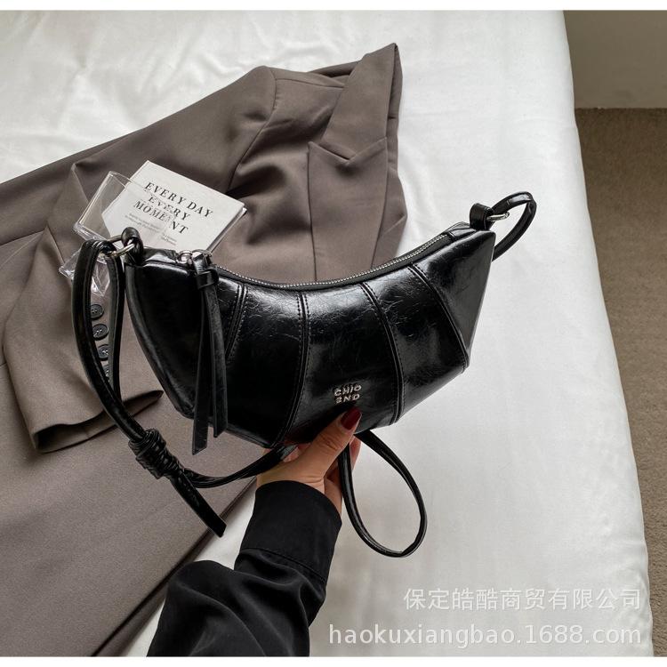 Silver bag women's 2025 new fashion dumpling bag crescent moon messenger bag niche high-end shoulder bag croissant bag