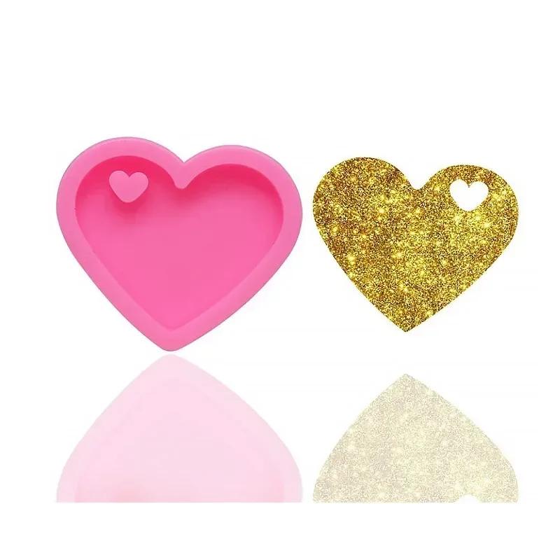 Dadword Key Chain Silicone Resin Mold Piece Shiny Silicone Heart Mold Silicone Keychain Mold Jewelry Craft Accessories