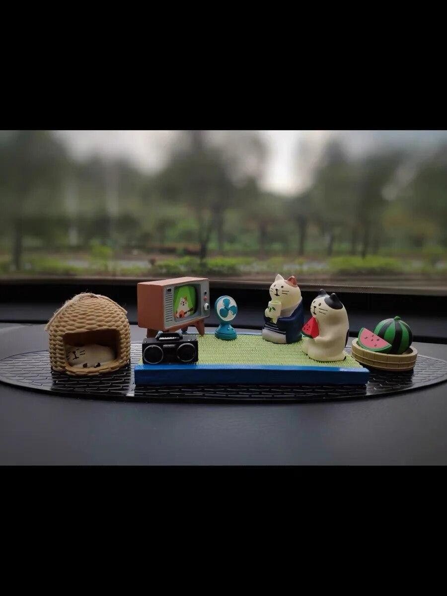 

Украшение автомобиля, центральная консоль, мультяшная кукла, аксессуары для интерьера автомобиля