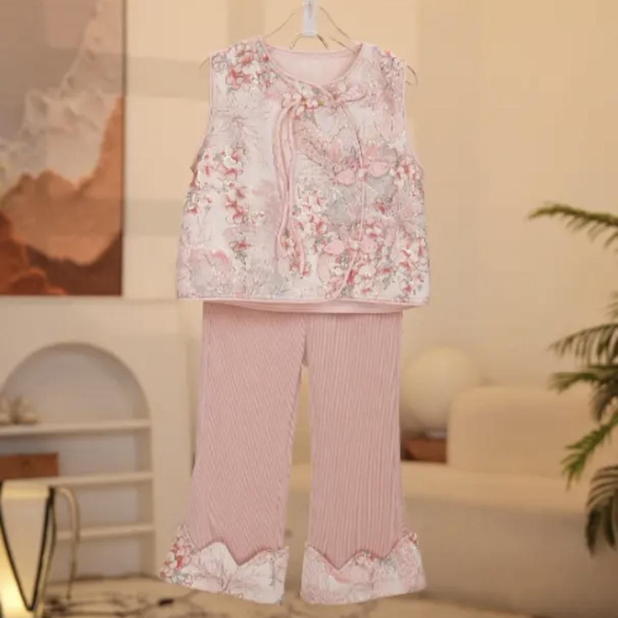 

2025 New Girls Hanfu Set: Spring & Autumn Chinese Fashion for Babies & Children 140 cm