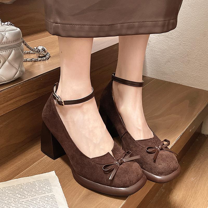 Fashion Retro Pumps for Women Solid Suede Spring Autumn Ankle Buckle Chunky High Heels Women Shoes Black Brown Fashion Mary Jane Shoes