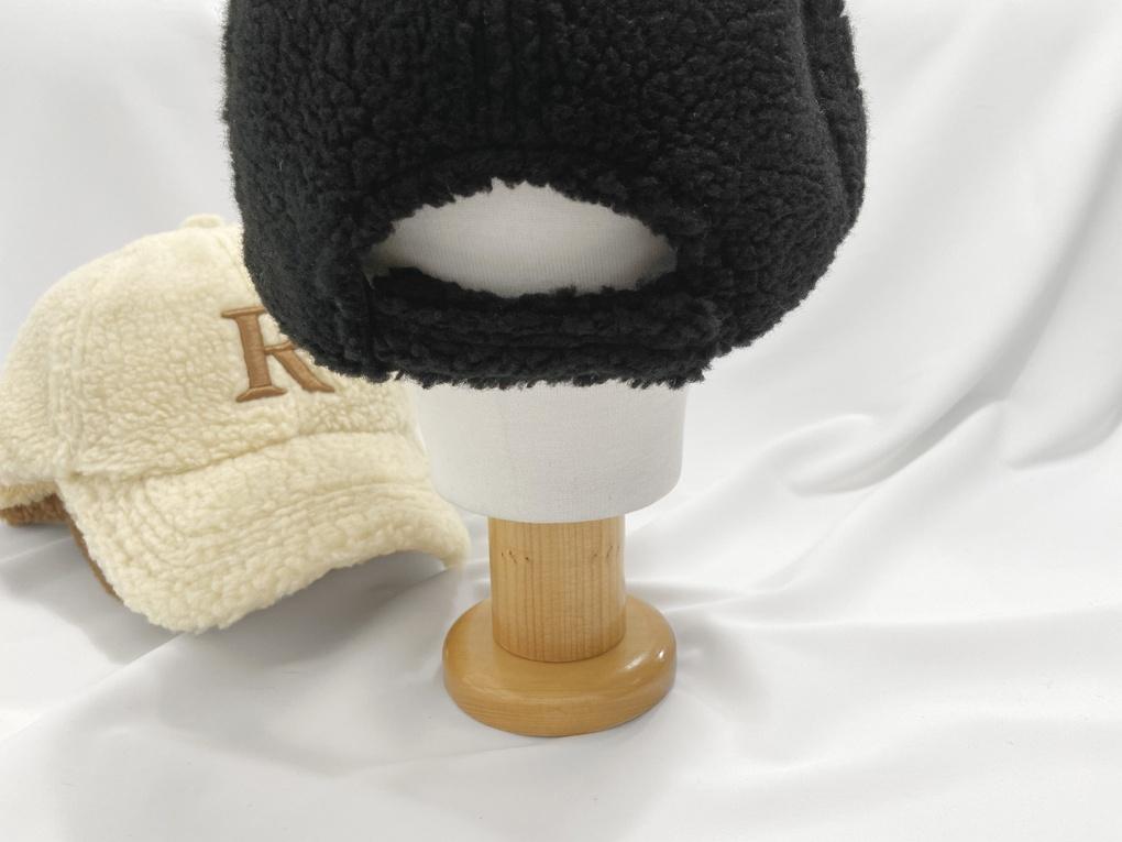Women's Unisex Pogle R Ball Cap Basic Cap