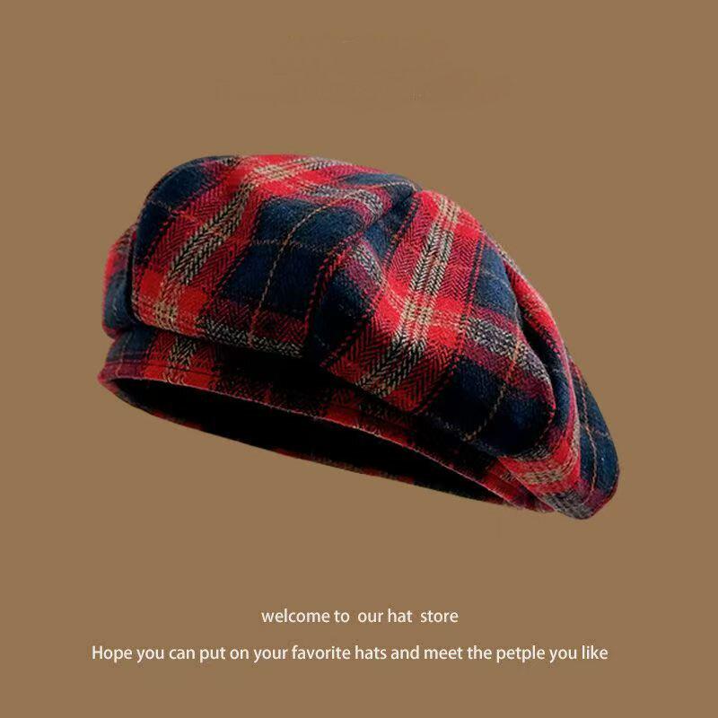Retro Red Plaid Beret: Niche Design, Versatile Christmas Octagonal Hat, Light Luxury Style