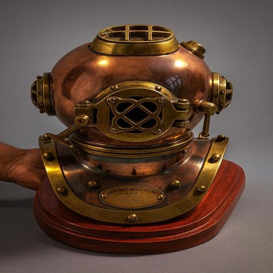 Mosazný potápěčský přilba US Navy Mark V Námořní dekorace