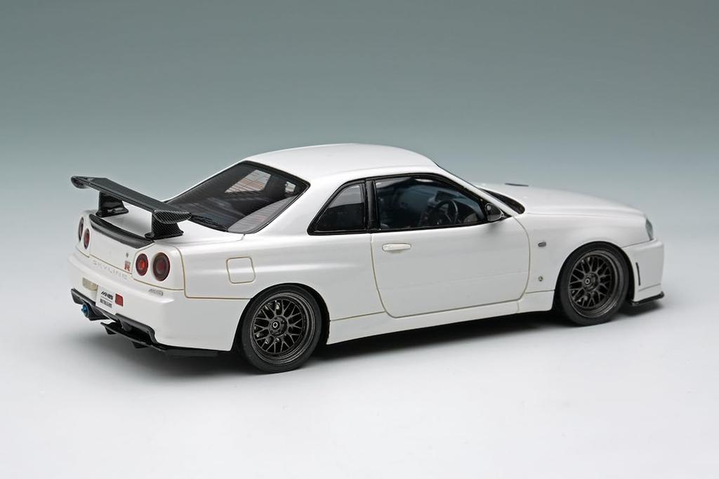 Make Up EIDOLON Scale BUILT BY LEGENDS Skyline Shiranami White Finished Model EM681A 1/43 Mine's GT-R (BNR34)
