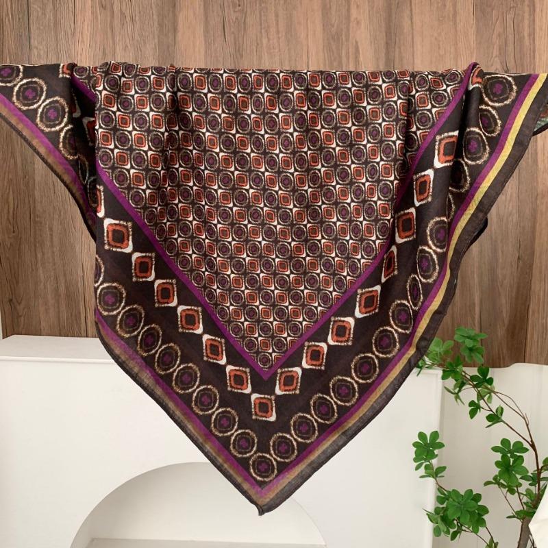 Square scarf new neck scarf scarf small shawl travel bag headscarf versatile cashew flower silk scarf