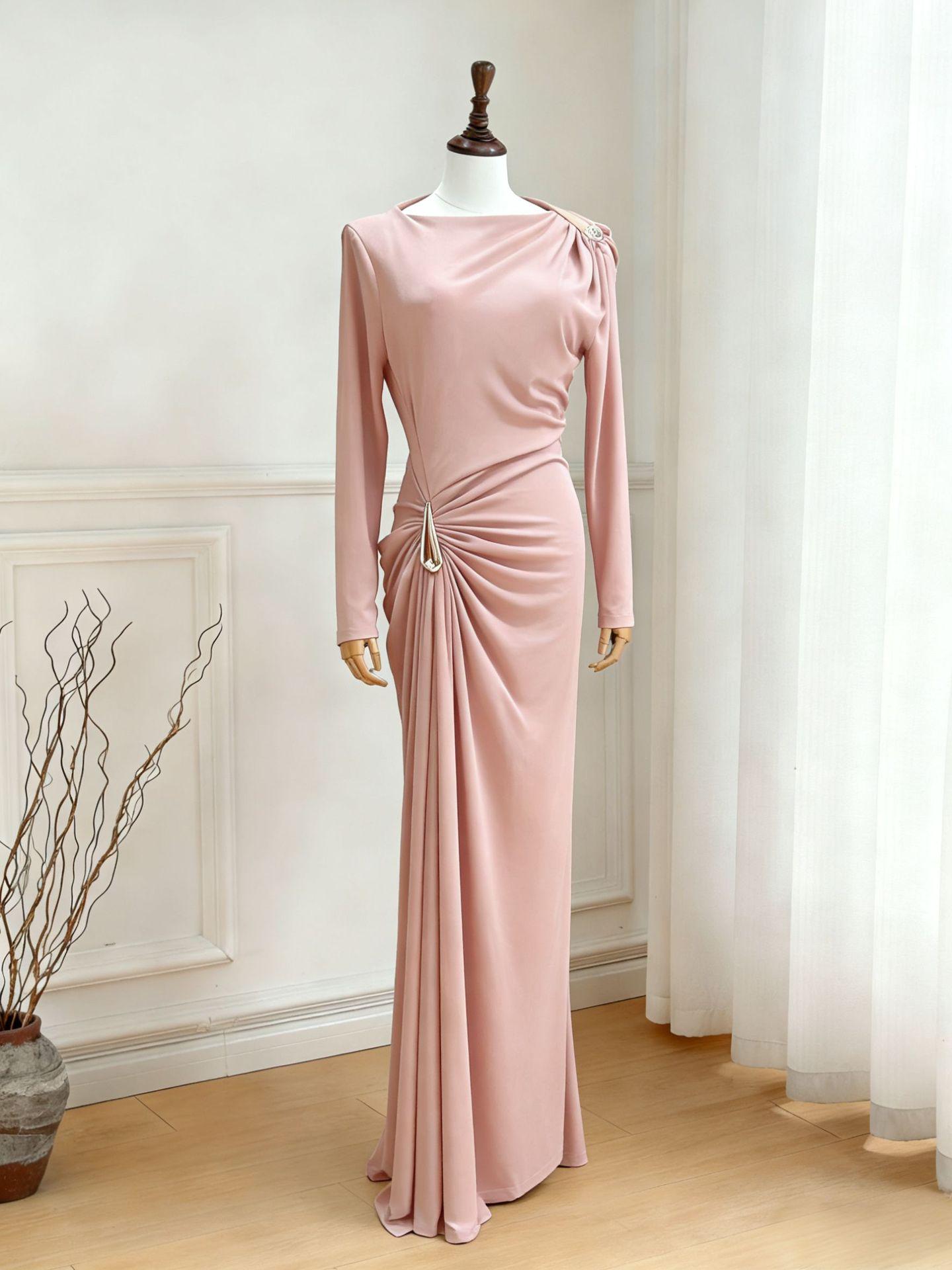 

European & American Niche Designer Slim-Fit Pleated Dress - Long Sleeve, Waist-Cinching, Multi-Color, In Stock XXL