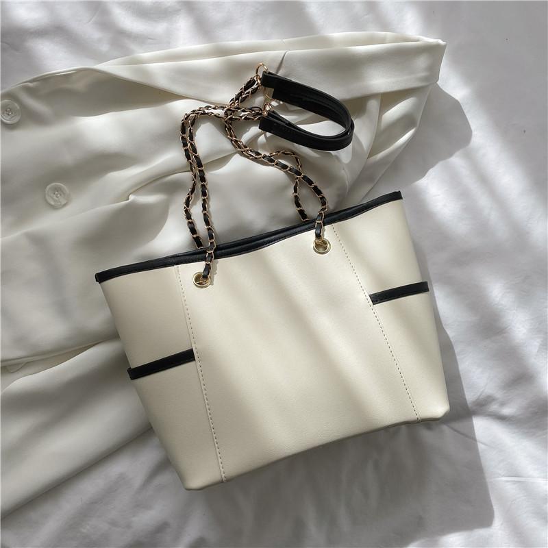 Large Capacity Bag Women's 2 Winter New Fashion Simple Commuter Shoulder Tote Bag Casual Chain Women's Bag