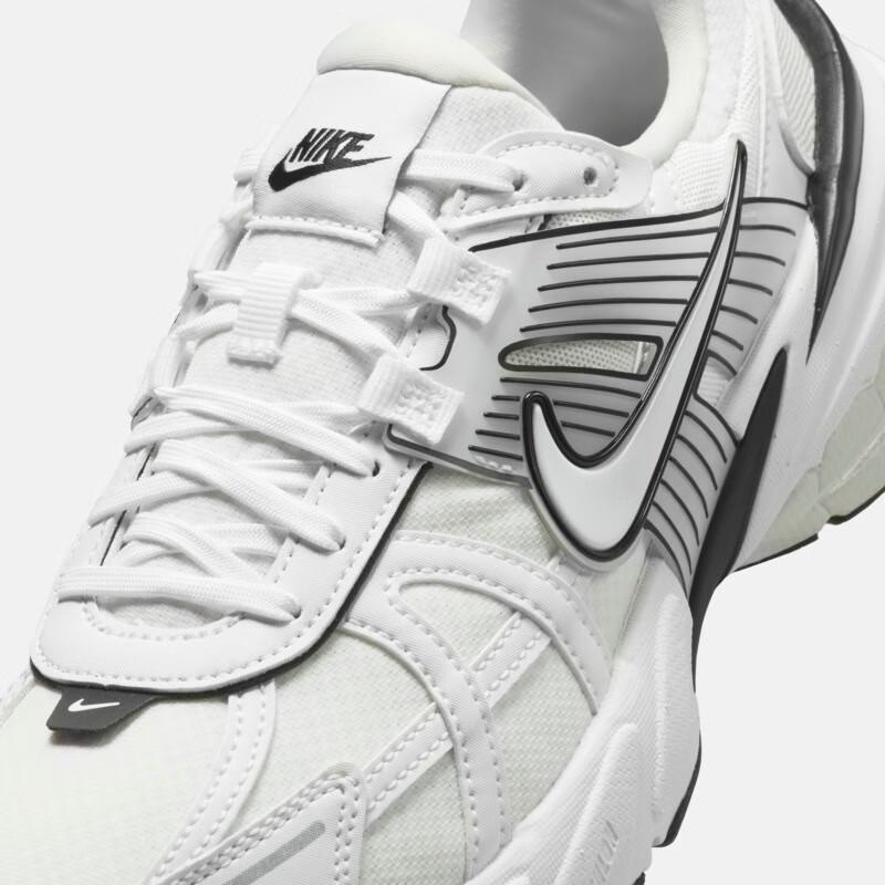 Nike V2K RUN Women's Casual Shoes