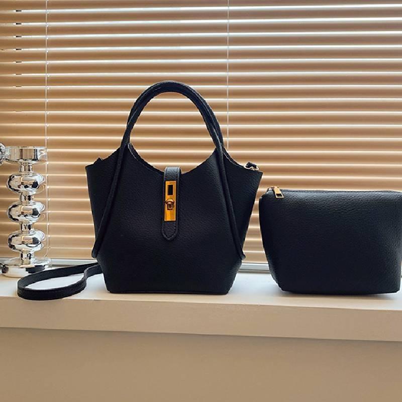 Chic Urban Minimalist Women s 2023 New Autumn Winter High-quality Texture Commuter Shoulder Bucket Bag In Brown Coffee Black чёрный