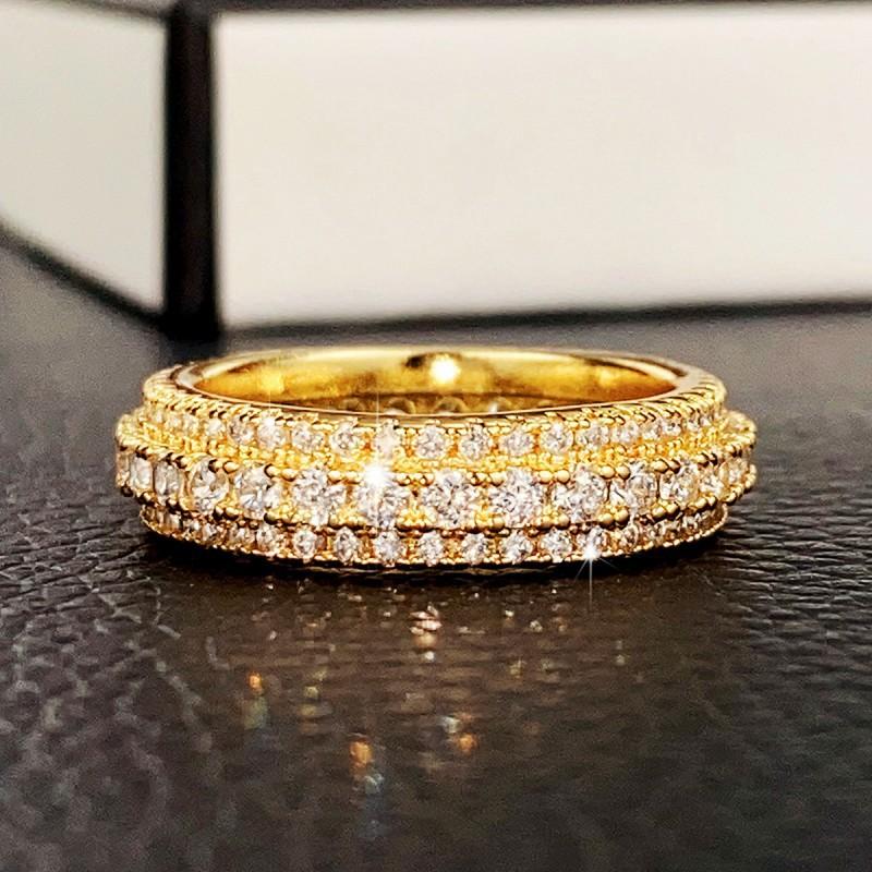 Exaggerated Luxury Unisex Ring, Copper-Plated Platinum-Plated Zircon Jewelry.