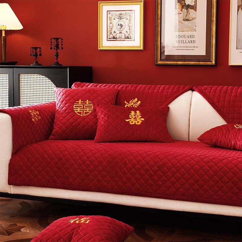 Hochzeitssofa-Kissen mit rotem "hi"-Zeichen Rotes holländisches Samt-Sofa-Handtuch Chinesisches Neujahr Festliche Sofaabdeckung