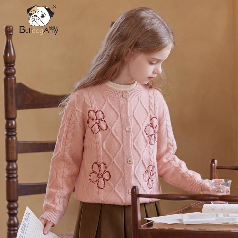 Handgestrickter Cardigan für Mädchen mit Stickerei