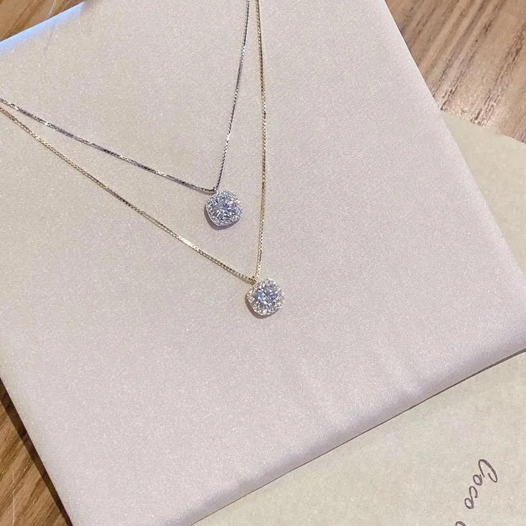 Small Square Diamond Necklace Women's Style Luxury Minimalist Design Clavicle Chain Sweater Chain Pendant