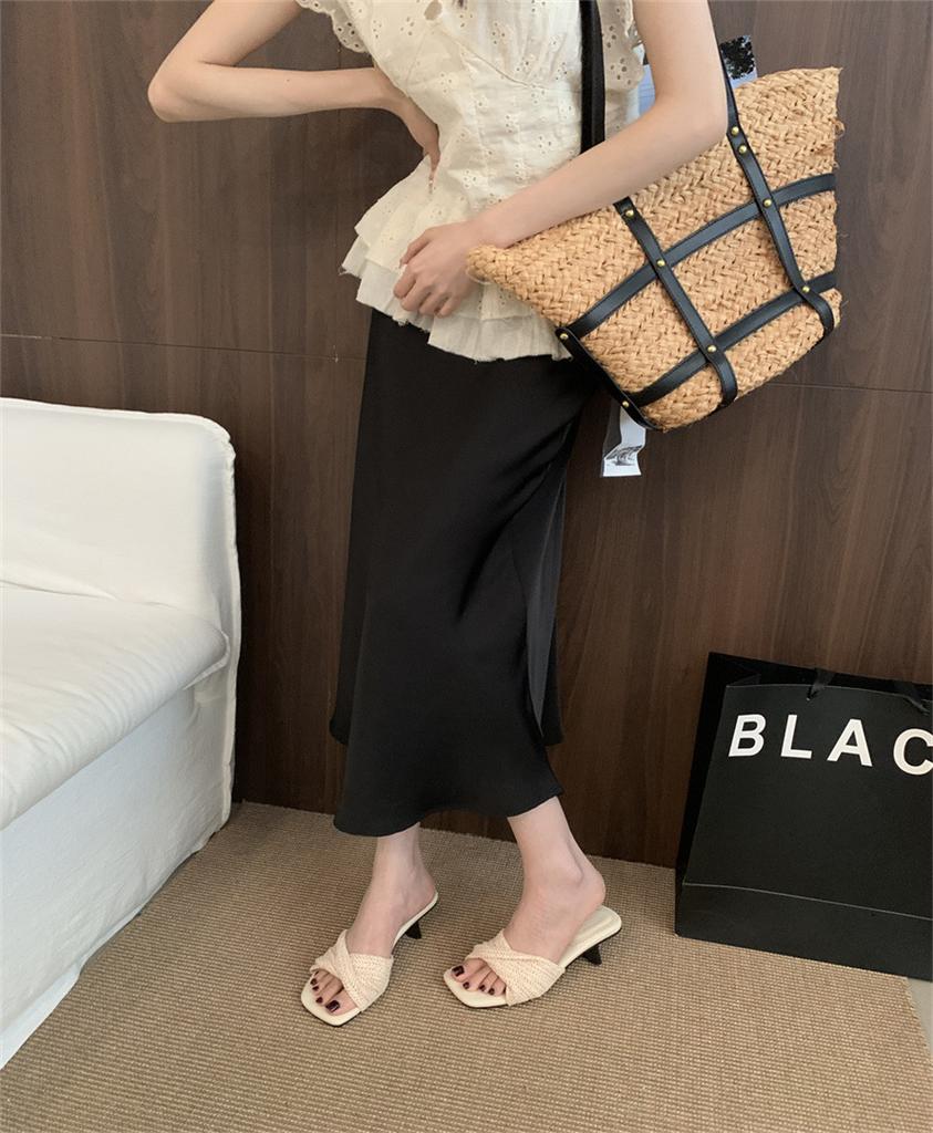 2025 Summer New Retro Woven Open-toed Korean Holiday Slope Heel Cool Slippers Hong Kong Style Cool Slippers